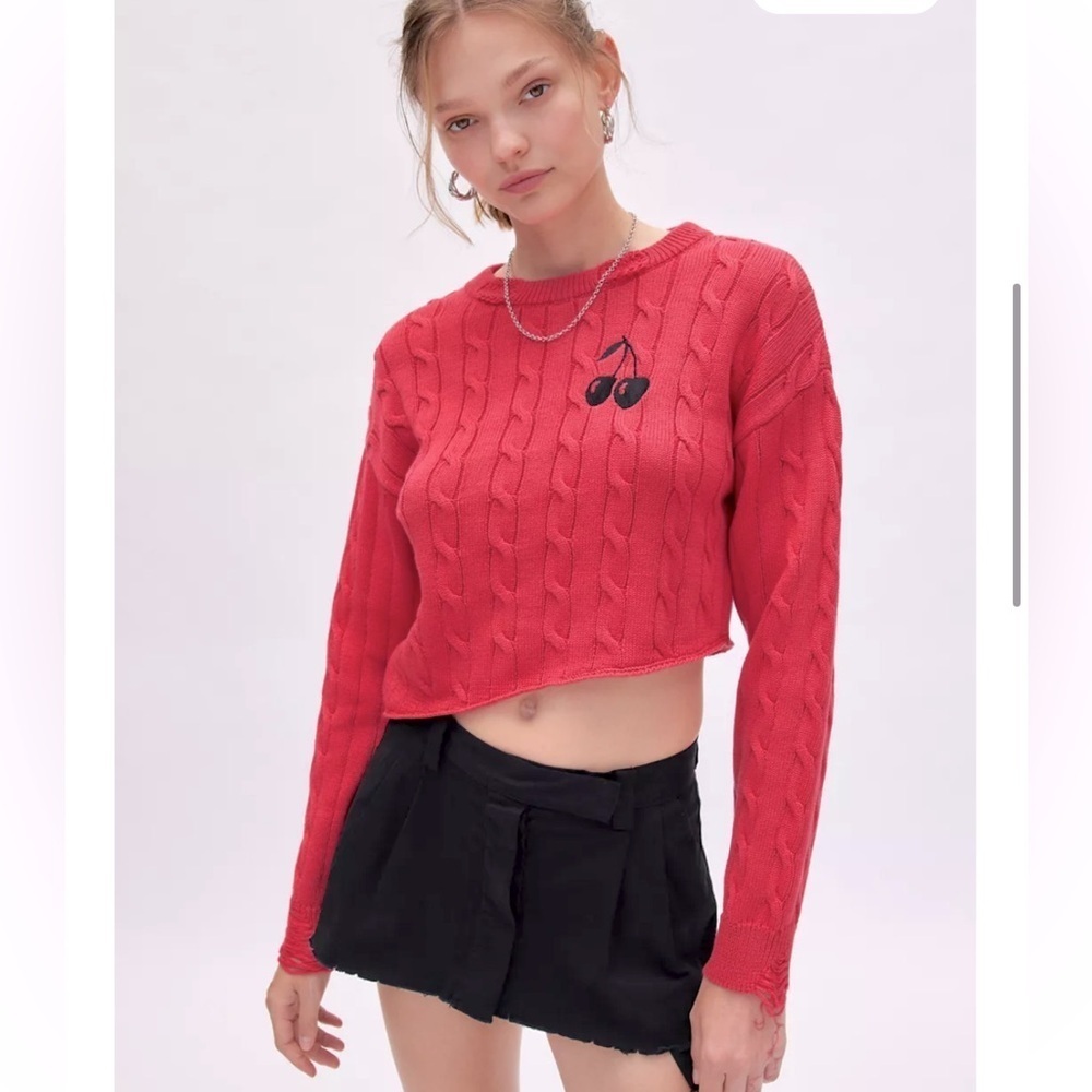 BDG Urban Outfitters Emmett Cable Knit Asymmetric Pullover Sweater Size Medium